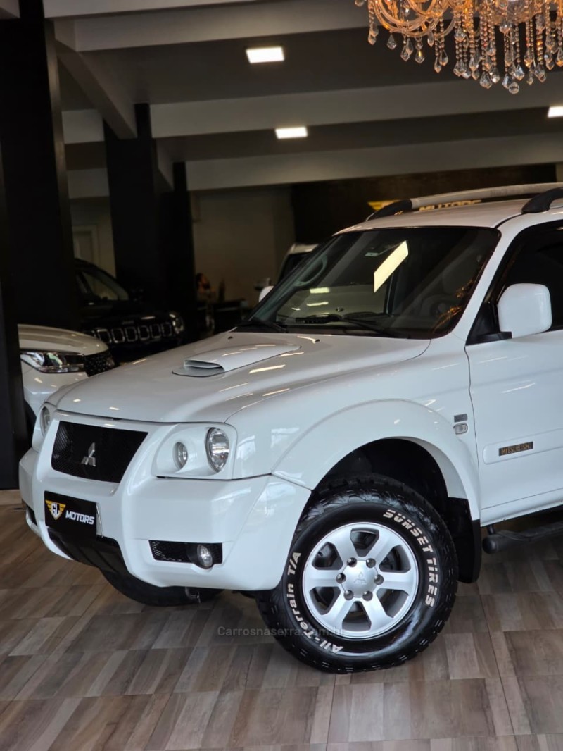 PAJERO SPORT 2.5 HPE 4X4 8V TURBO INTERCOOLER DIESEL 4P MANUAL - 2007 - CAXIAS DO SUL