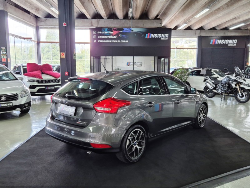 FOCUS 2.0 TITANIUM HATCH 16V FLEX 4P AUTOMÁTICO - 2016 - CAXIAS DO SUL