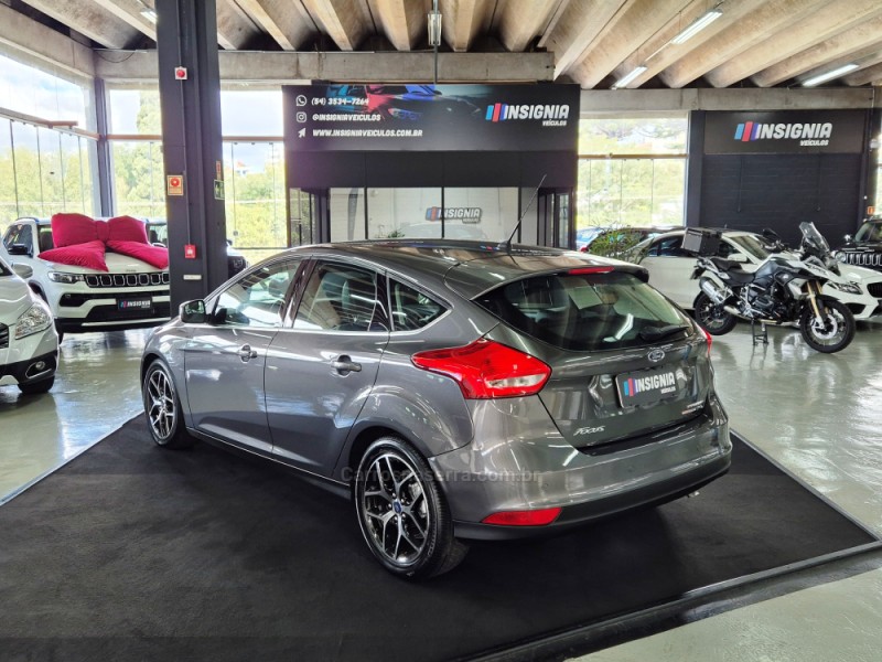FOCUS 2.0 TITANIUM HATCH 16V FLEX 4P AUTOMÁTICO - 2016 - CAXIAS DO SUL