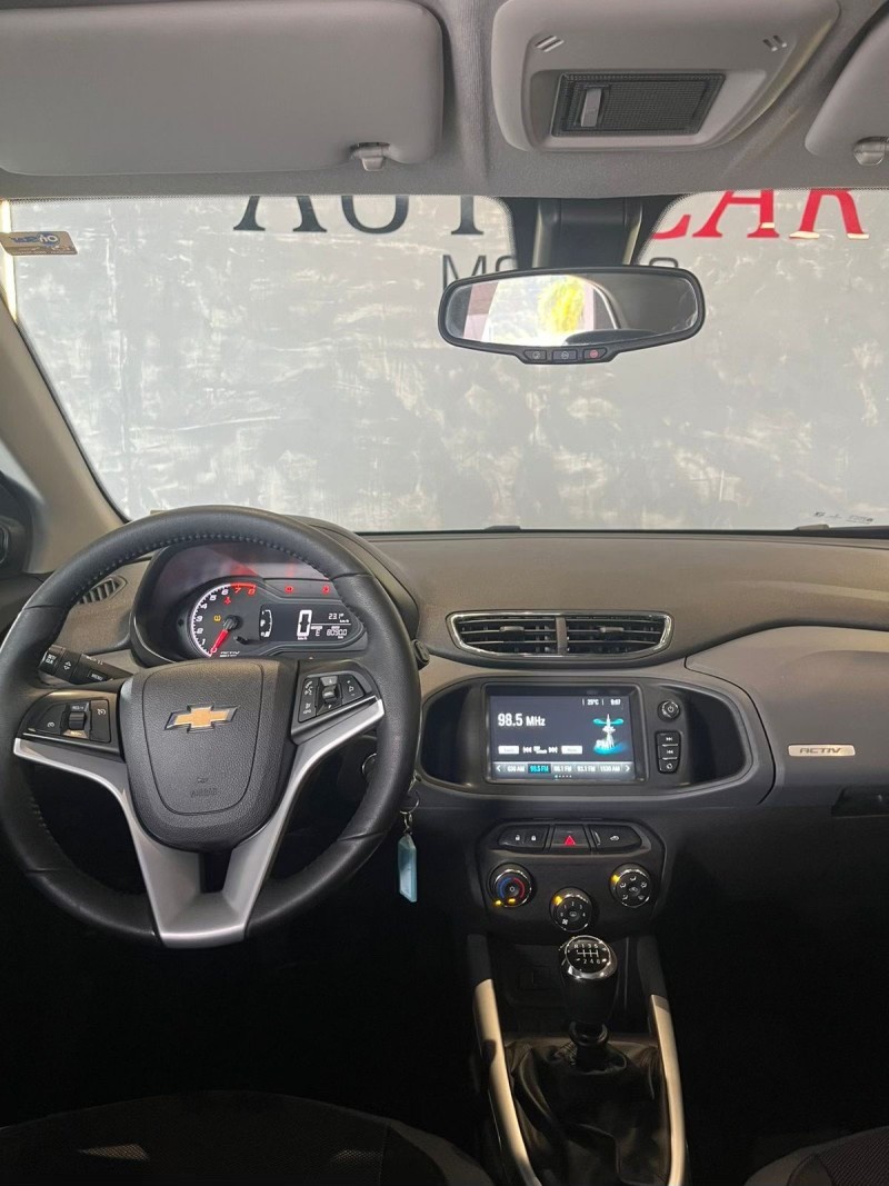 ONIX 1.4 MPFI ACTIV 8V FLEX 4P MANUAL - 2019 - CAXIAS DO SUL