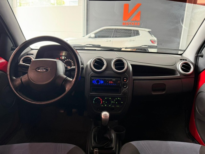 KA 1.0 MPI CLASS 8V FLEX 2P MANUAL - 2013 - CARLOS BARBOSA