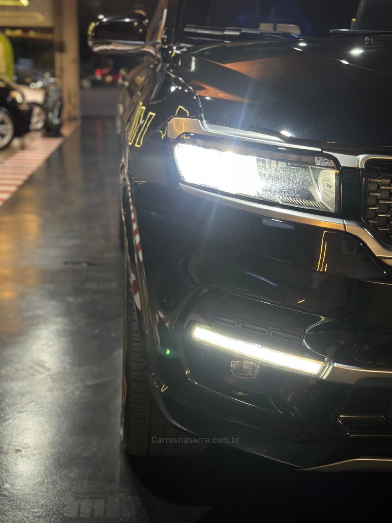 COMMANDER 2.0 OVERLAND T380 16V 4X4 TURBO DIESEL 4P AUTOMÁTICO - 2023 - LAJEADO