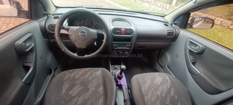 CORSA 1.0 MPFI MAXX 8V FLEX 4P MANUAL - 2005 - IVOTI