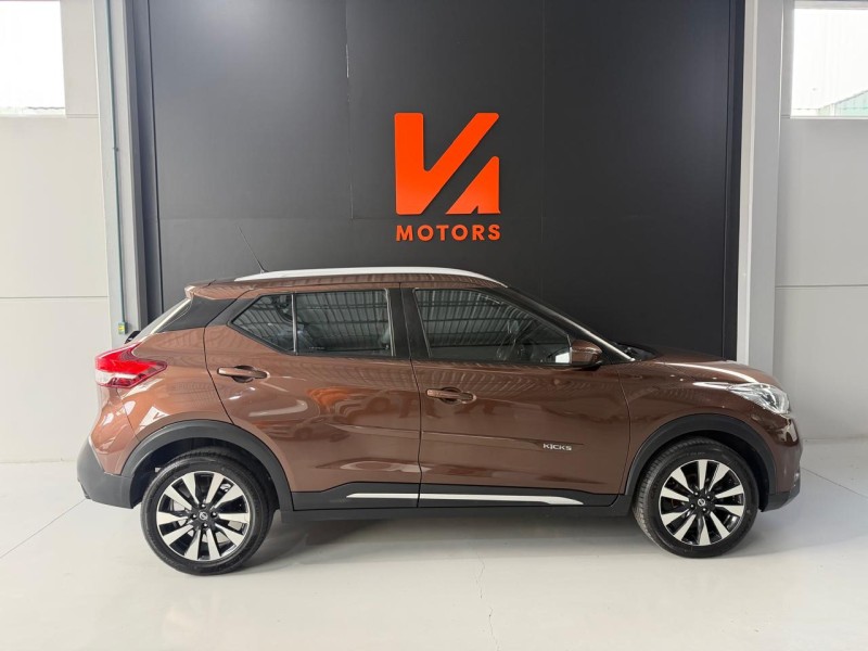 KICKS 1.6 16V FLEX SV 4P XTRONIC - 2018 - CARLOS BARBOSA
