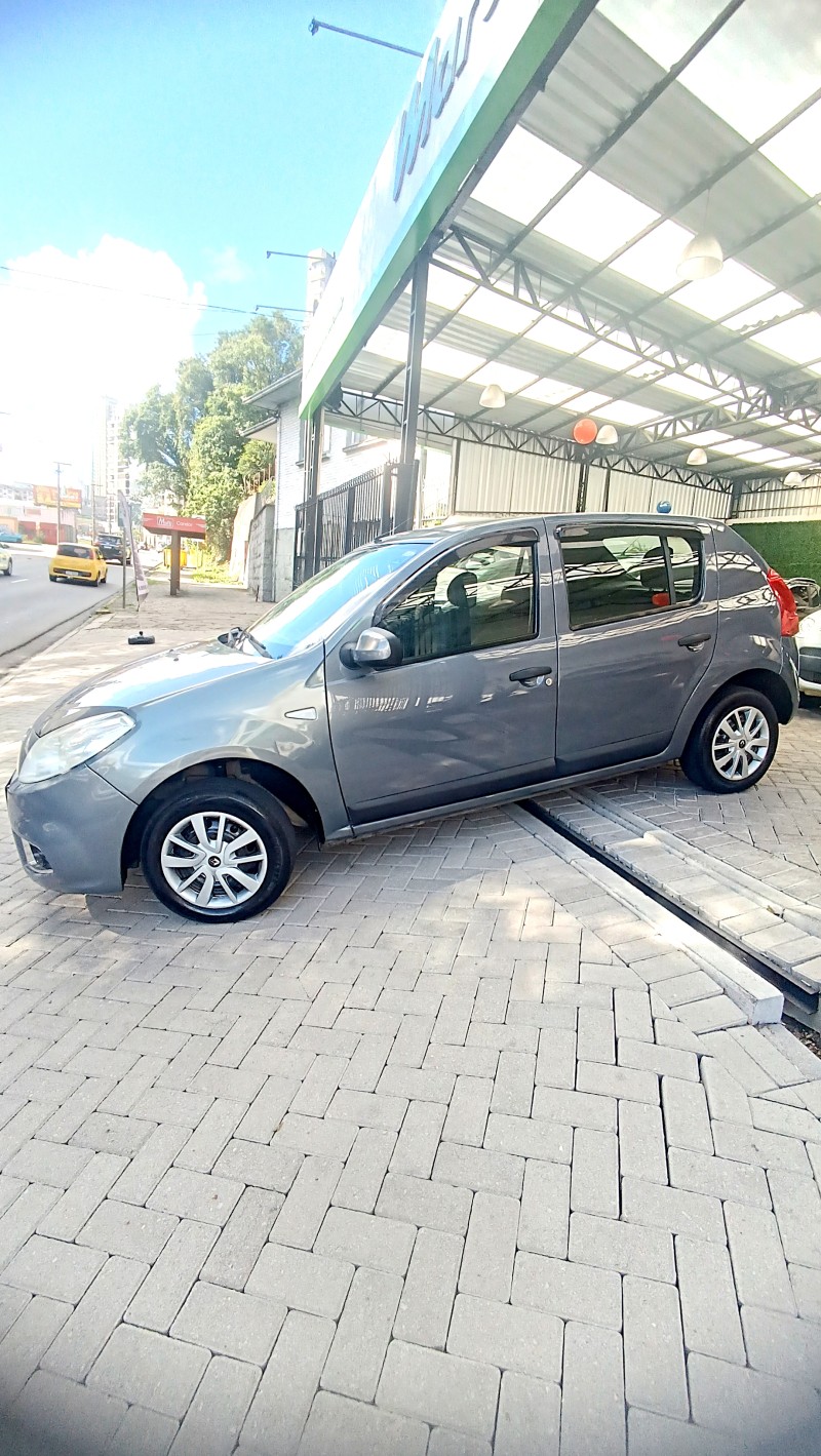 SANDERO 1.0 EXPRESSION 16V FLEX 4P MANUAL - 2012 - CAXIAS DO SUL