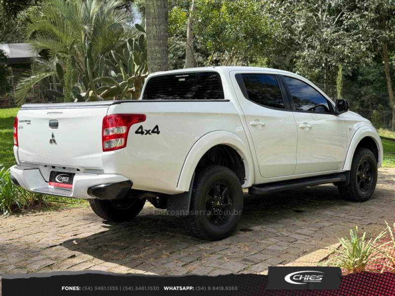 L200 TRITON 2.4 16V TURBO DIESEL SPORT GLS CD 4P 4X4 MANUAL - 2022 - CARLOS BARBOSA