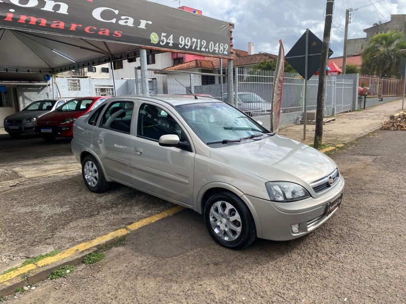 CORSA 1.8 MPFI PREMIUM SEDAN 8V FLEX 4P MANUAL - 2005 - VACARIA