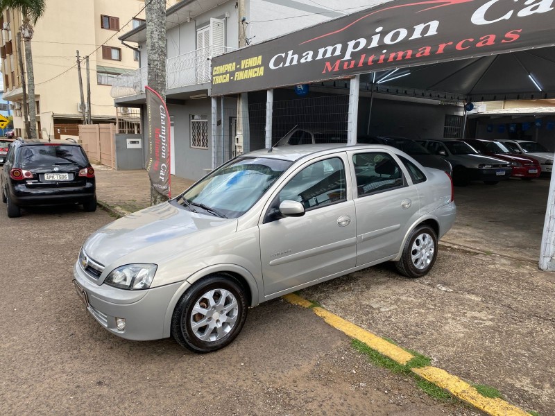 corsa 1.8 mpfi premium sedan 8v flex 4p manual 2005 vacaria