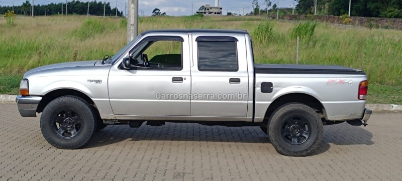 RANGER 2.8 XLT LIMITED 4X4 CD 8V TURBO INTERCOOLER DIESEL 4P MANUAL - 2000 - IVOTI