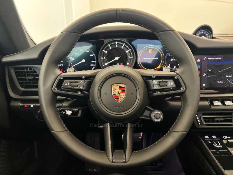 911 3.0 CARRERA T COUPÉ AUTOMÁTICO - 2024 - FLORES DA CUNHA