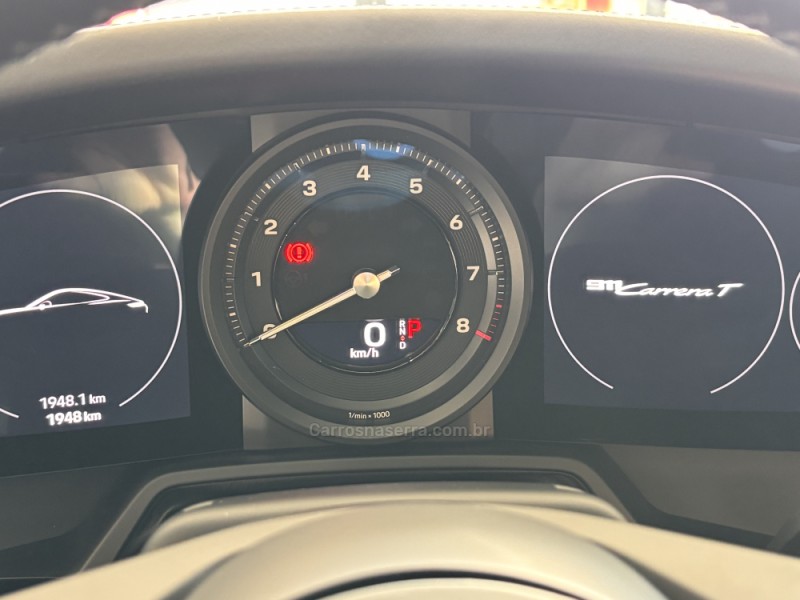 911 3.0 CARRERA T COUPÉ AUTOMÁTICO - 2024 - FLORES DA CUNHA