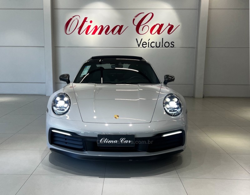 911 3.0 CARRERA T COUPÉ AUTOMÁTICO - 2024 - FLORES DA CUNHA