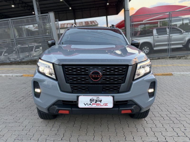 FRONTIER 2.3 PRO4X 4X4 CD BI-TURBO DIESEL 4P AUTOMÁTICO - 2024 - FELIZ
