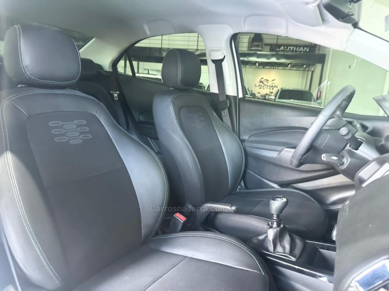 PRISMA 1.4 MPFI LT 8V FLEX 4P MANUAL - 2019 - NOVO HAMBURGO