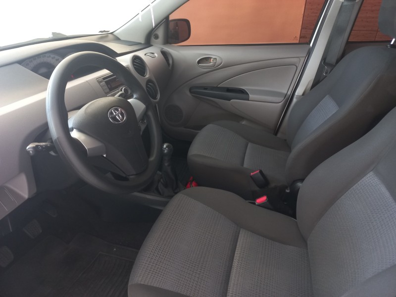 ETIOS 1.3 XS 16V FLEX 4P MANUAL - 2013 - BENTO GONçALVES