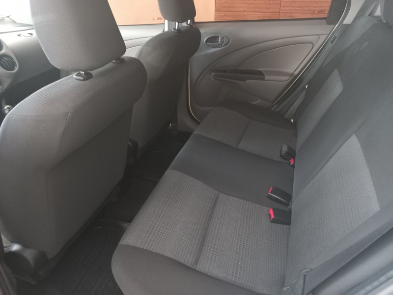 ETIOS 1.3 XS 16V FLEX 4P MANUAL - 2013 - BENTO GONçALVES