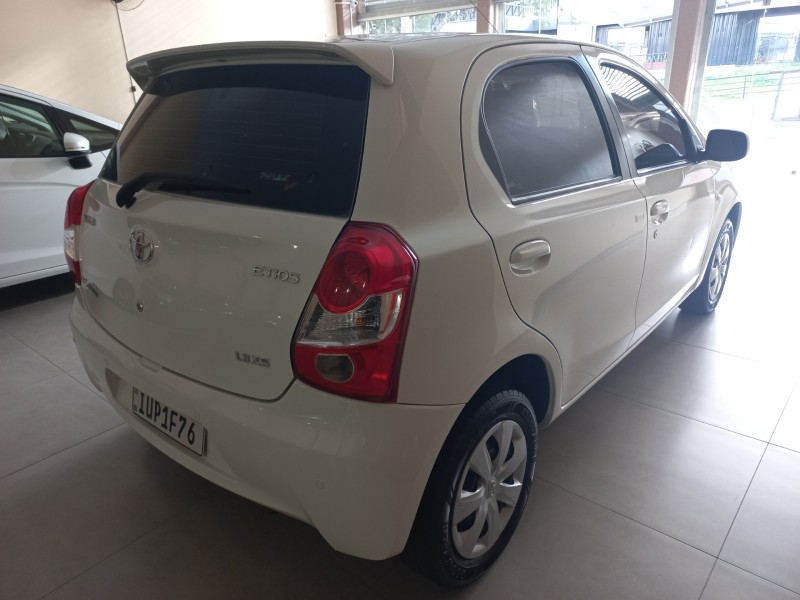 ETIOS 1.3 XS 16V FLEX 4P MANUAL - 2013 - BENTO GONçALVES