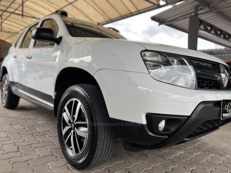 DUSTER 1.6 DAKAR 4X2 16V FLEX 4P MANUAL - 2018 - BOM PRINCíPIO