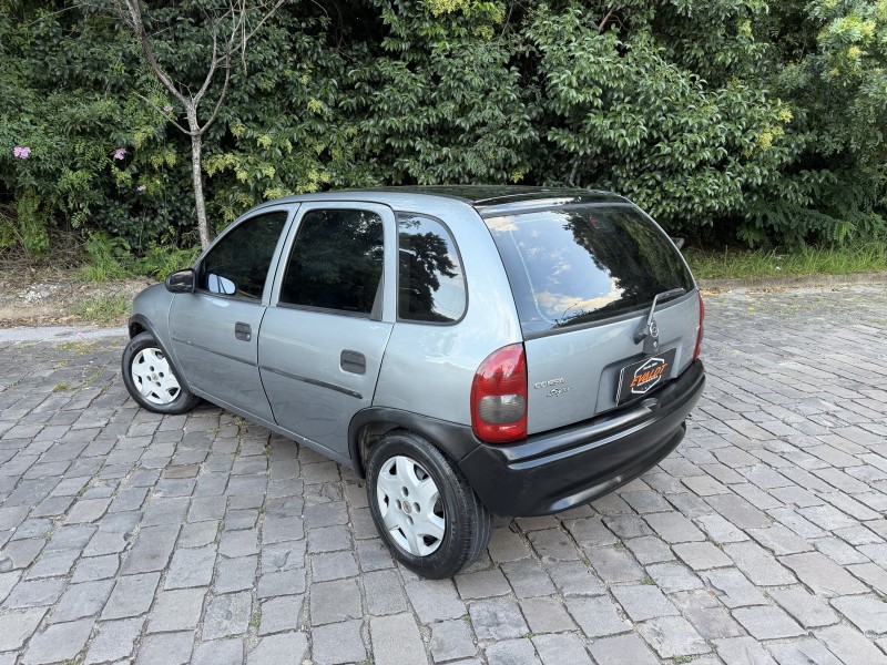 CORSA 1.0 MPFI SUPER 8V GASOLINA 4P MANUAL - 1998 - CAXIAS DO SUL
