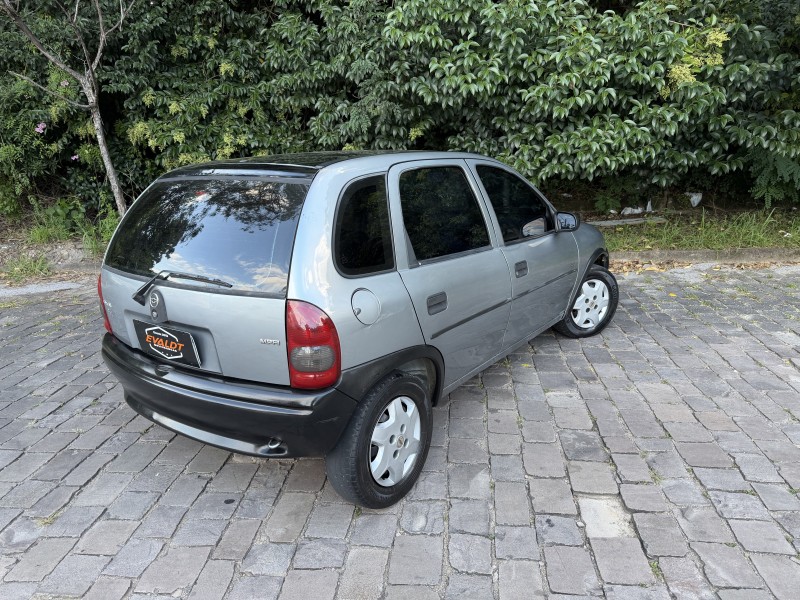 CORSA 1.0 MPFI SUPER 8V GASOLINA 4P MANUAL - 1998 - CAXIAS DO SUL