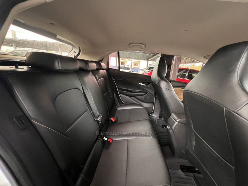 ONIX 1.0 PREMIER II 12V TURBO FLEX 4P AUTOMÁTICO - 2020 - BOM PRINCíPIO