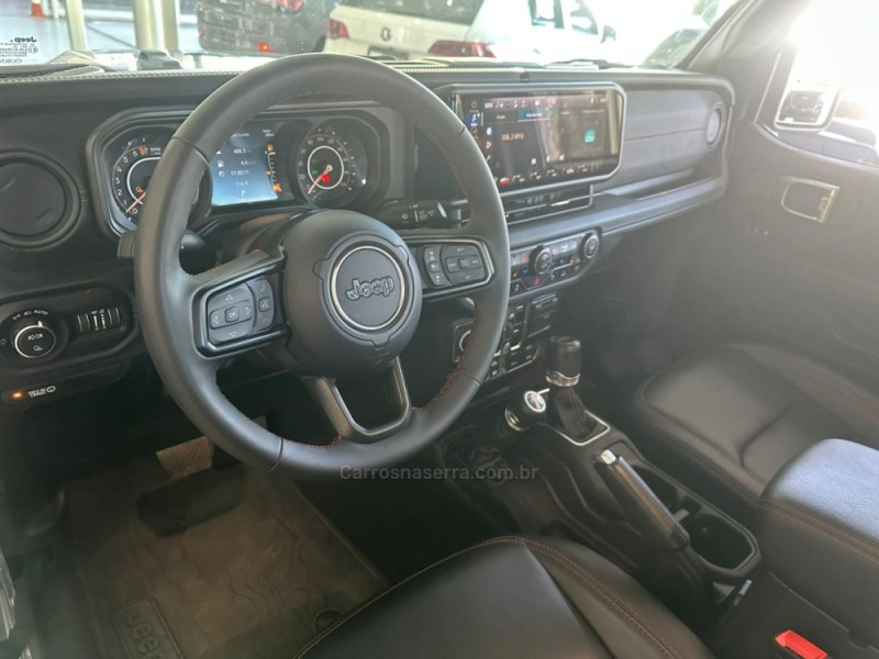 GLADIATOR 3.6 RUBICON V6 4X4 4P GASOLINA AUTOMÁTICO - 2024 - NOVO HAMBURGO