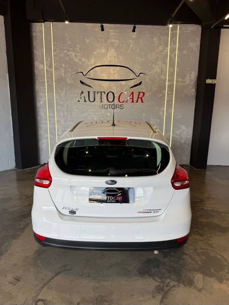 FOCUS 2.0 TITANIUM HATCH 16V FLEX 4P AUTOMÁTICO - 2016 - CAXIAS DO SUL