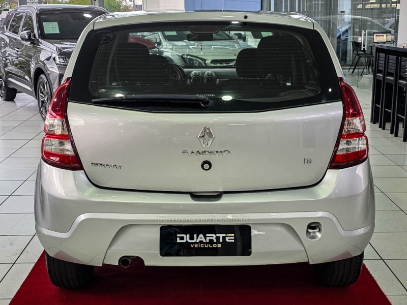 SANDERO 1.6 EXPRESSION 8V FLEX 4P MANUAL - 2013 - PORTO ALEGRE