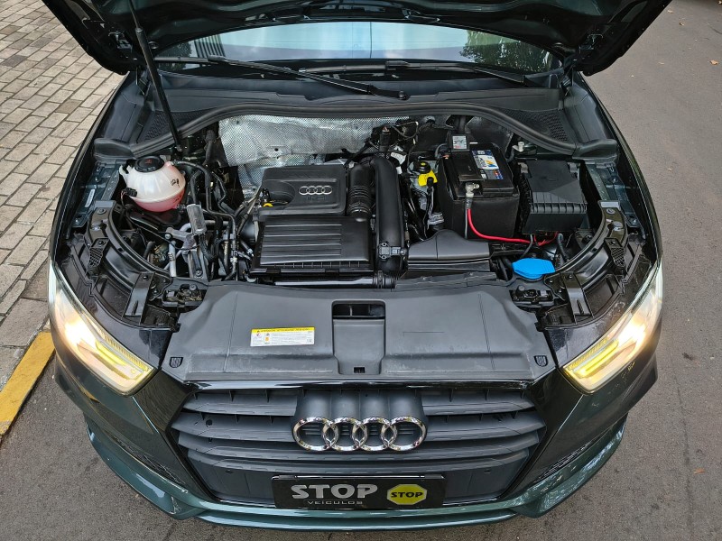 Q3 1.4 TFSI AMBIENTE FLEX 4P S TRONIC - 2018 - DOIS IRMãOS