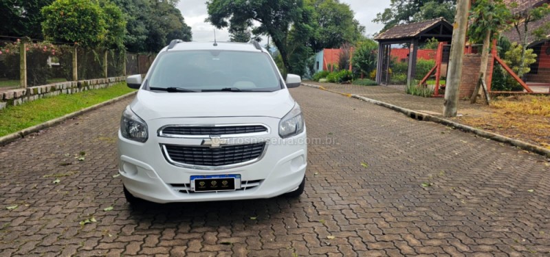 SPIN 1.8 LT 8V FLEX 4P MANUAL - 2014 - IVOTI