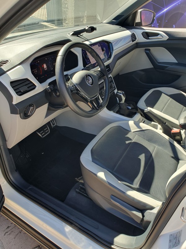 T-CROSS 1.4 HIGHLINE TSI 16V FLEX 4P AUTOMÁTICO - 2020 - CAXIAS DO SUL