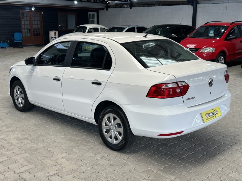 VOYAGE 1.0 12V MPI TOTALFLEX TRENDLINE 4P MANUAL - 2022 - CAXIAS DO SUL