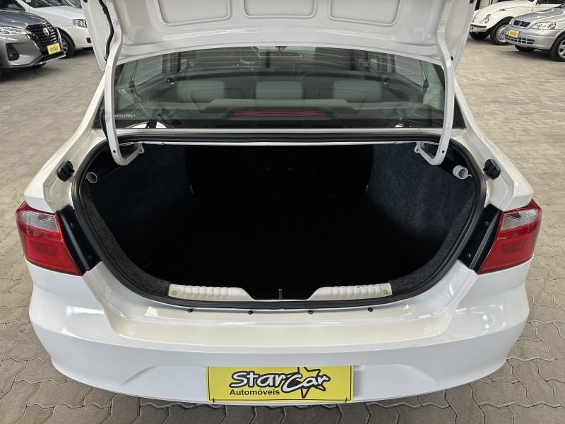 VOYAGE 1.0 12V MPI TOTALFLEX TRENDLINE 4P MANUAL - 2022 - CAXIAS DO SUL