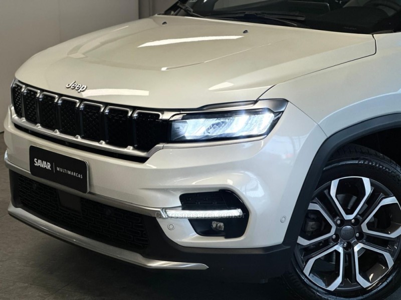 COMMANDER 1.3 LIMITED T270 16V 4X2 TURBO FLEX 4P AUTOMÁTICO - 2023 - NOVO HAMBURGO