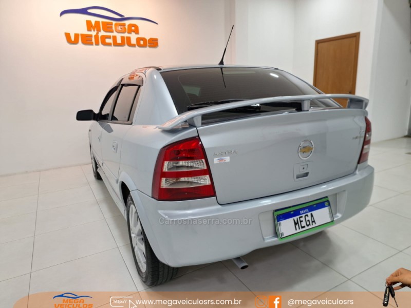 ASTRA 2.0 MPFI ADVANTAGE 8V FLEX 4P MANUAL - 2011 - BENTO GONçALVES