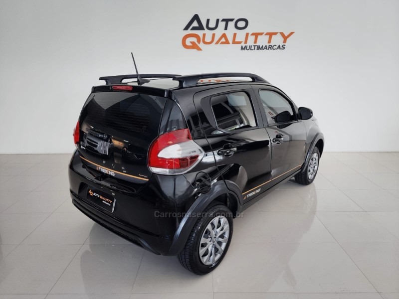 MOBI 1.0 TREKKING 8V FLEX 4P MANUAL - 2024 - CAXIAS DO SUL