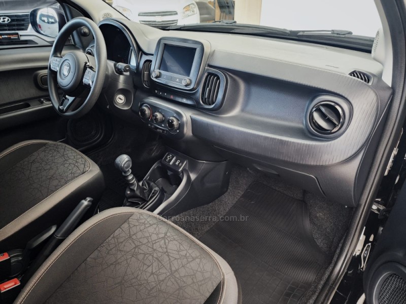 MOBI 1.0 TREKKING 8V FLEX 4P MANUAL - 2024 - CAXIAS DO SUL