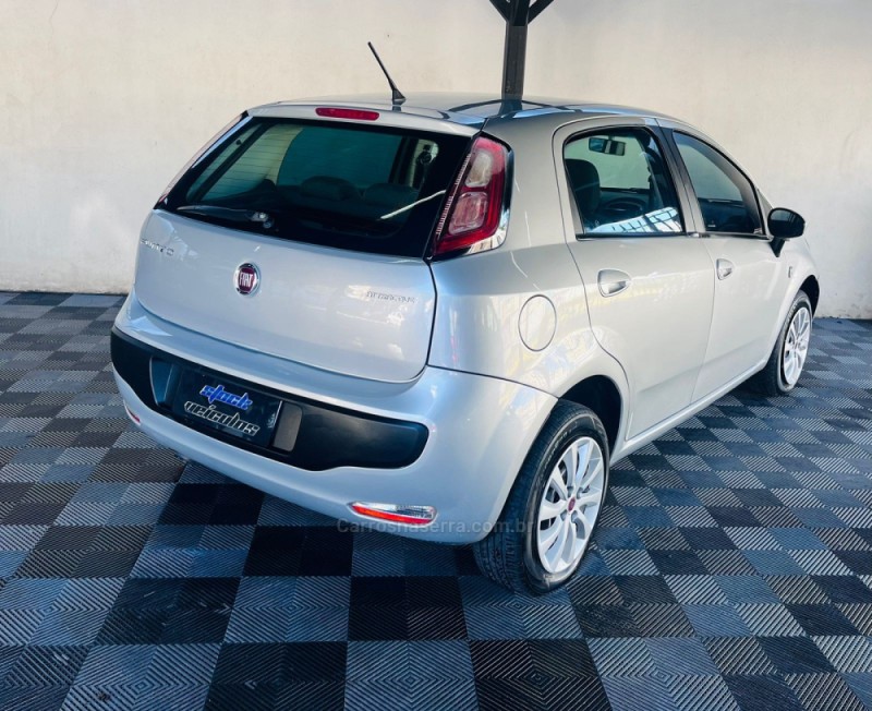 PUNTO 1.4 ATTRACTIVE 8V FLEX 4P MANUAL - 2013 - NOVO HAMBURGO