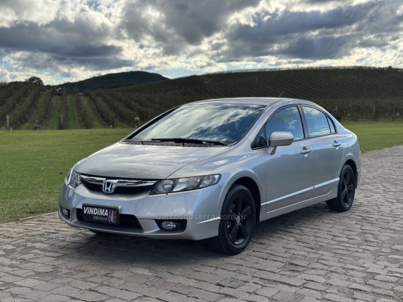 CIVIC 1.8 LXS 16V FLEX 4P MANUAL - 2009 - FLORES DA CUNHA