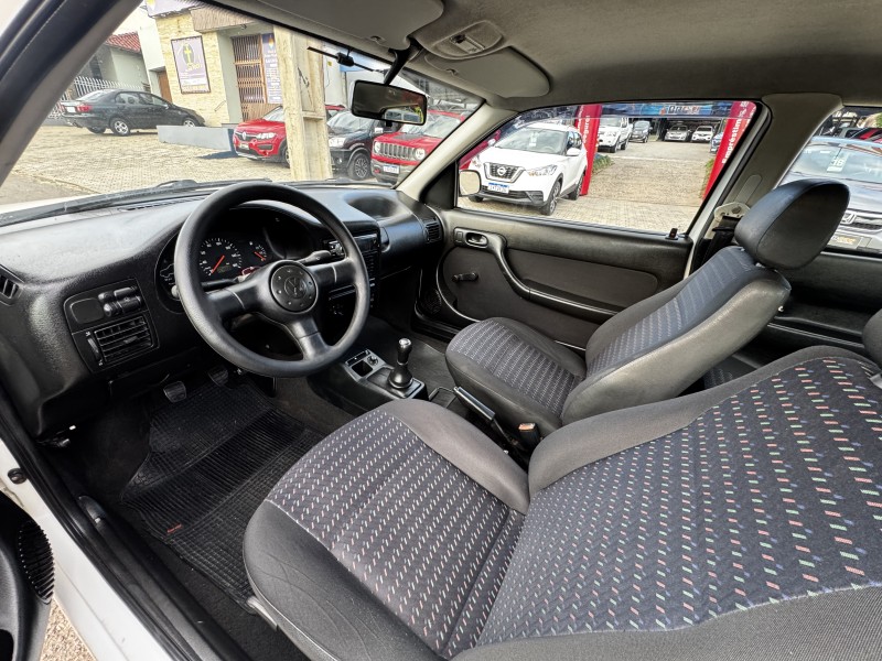 GOL 1.0 MI 8V GASOLINA 4P MANUAL - 2005 - DOIS IRMãOS