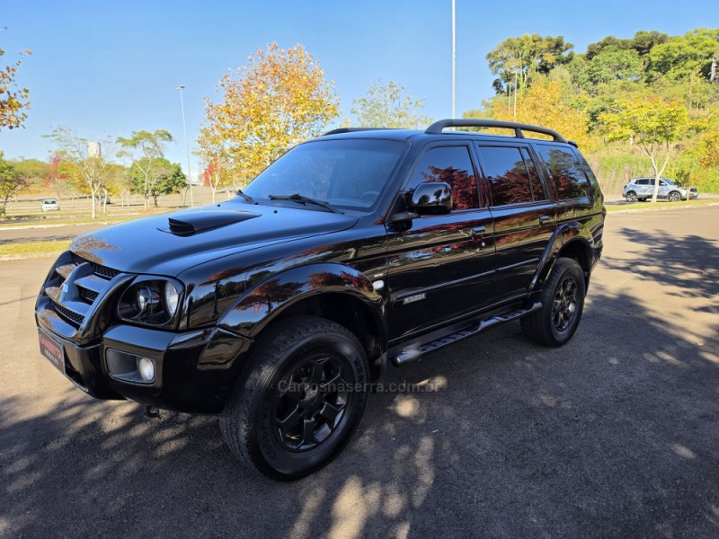 PAJERO SPORT 3.5 HPE 4X4 V6 24V FLEX 4P AUTOMÁTICO - 2010 - BENTO GONçALVES