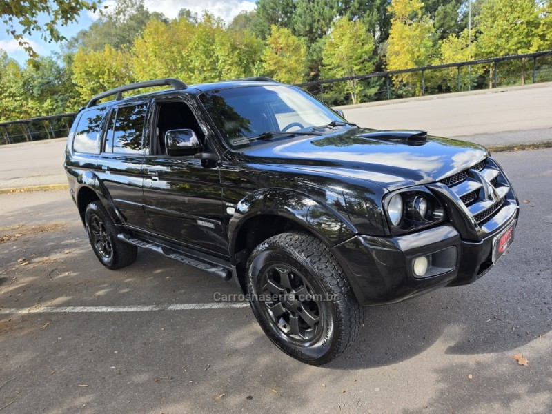 PAJERO SPORT 3.5 HPE 4X4 V6 24V FLEX 4P AUTOMÁTICO - 2010 - BENTO GONçALVES