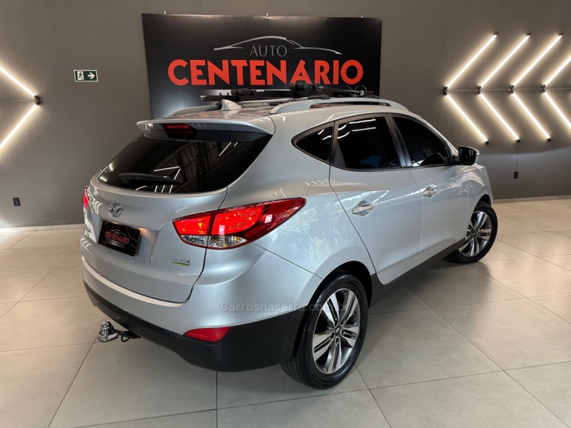 IX35 2.0 GL 4X2 16V FLEX 4P AUTOMÁTICO - 2017 - SAPIRANGA