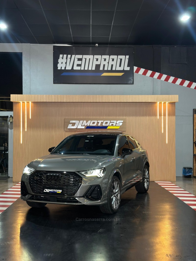 Q3 2.0 TFSI PERFORMANCE SPORTBACK TURBO GASOLINA 4P AUTOMÁTICO - 2024 - LAJEADO