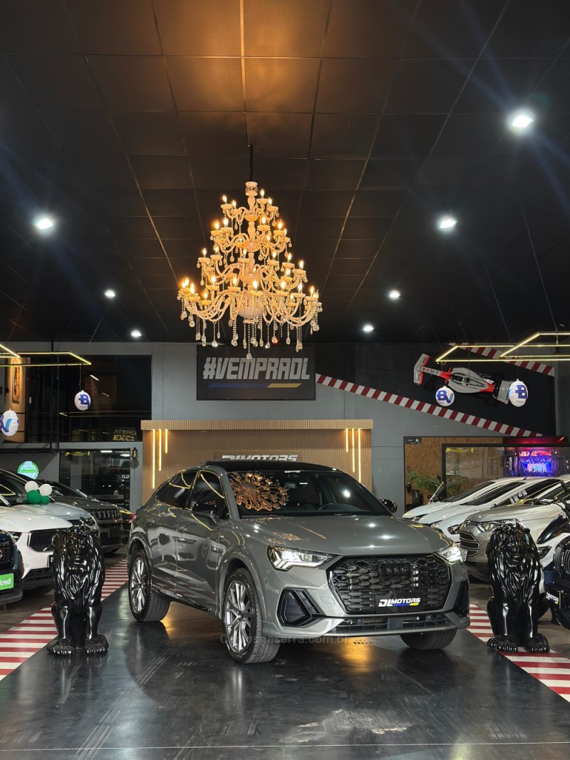 Q3 2.0 TFSI PERFORMANCE SPORTBACK TURBO GASOLINA 4P AUTOMÁTICO - 2024 - LAJEADO