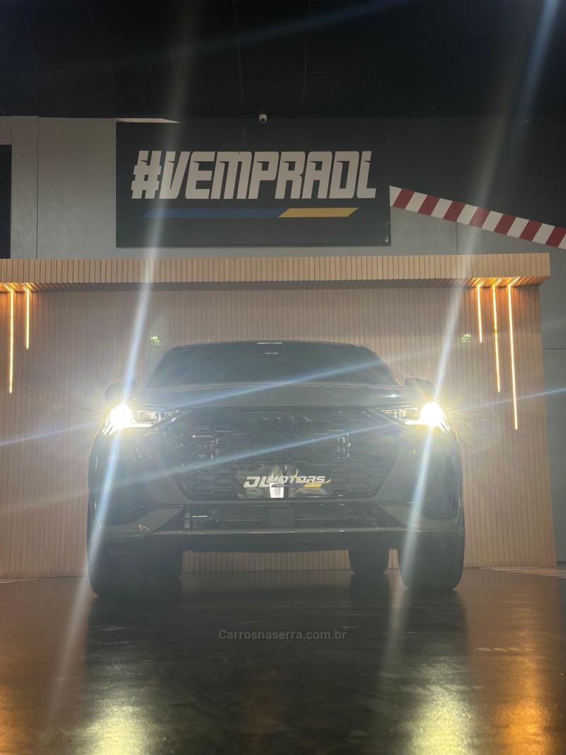 Q3 2.0 TFSI PERFORMANCE SPORTBACK TURBO GASOLINA 4P AUTOMÁTICO - 2024 - LAJEADO