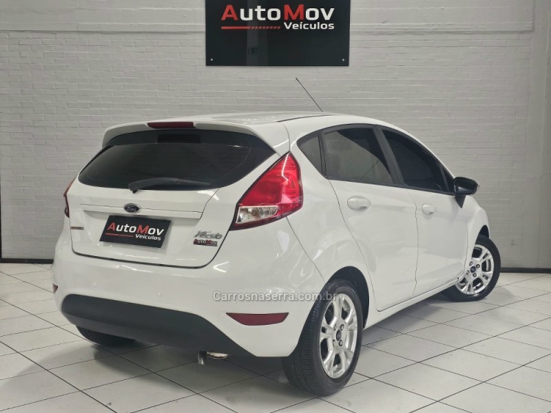FIESTA 1.6 SE HATCH 16V FLEX 4P AUTOMÁTICO - 2014 - CAXIAS DO SUL