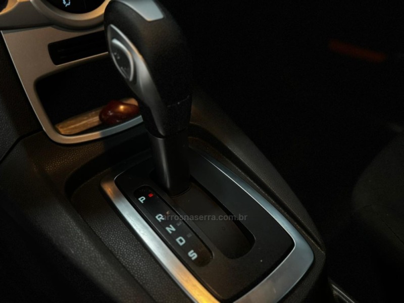 FIESTA 1.6 SE HATCH 16V FLEX 4P AUTOMÁTICO - 2014 - CAXIAS DO SUL