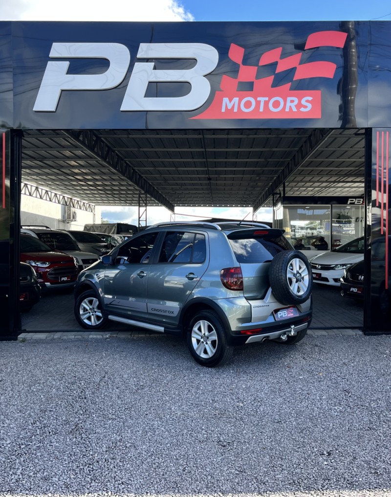 CROSSFOX 1.6 MI FLEX 8V 4P MANUAL - 2011 - CAXIAS DO SUL