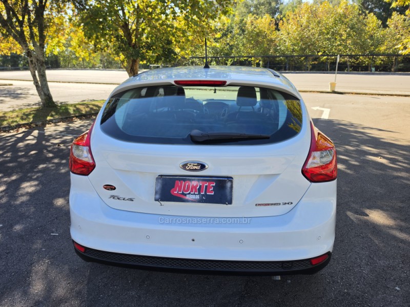 FOCUS 2.0 SE 16V FLEX 4P AUTOMÁTICO - 2015 - BENTO GONçALVES